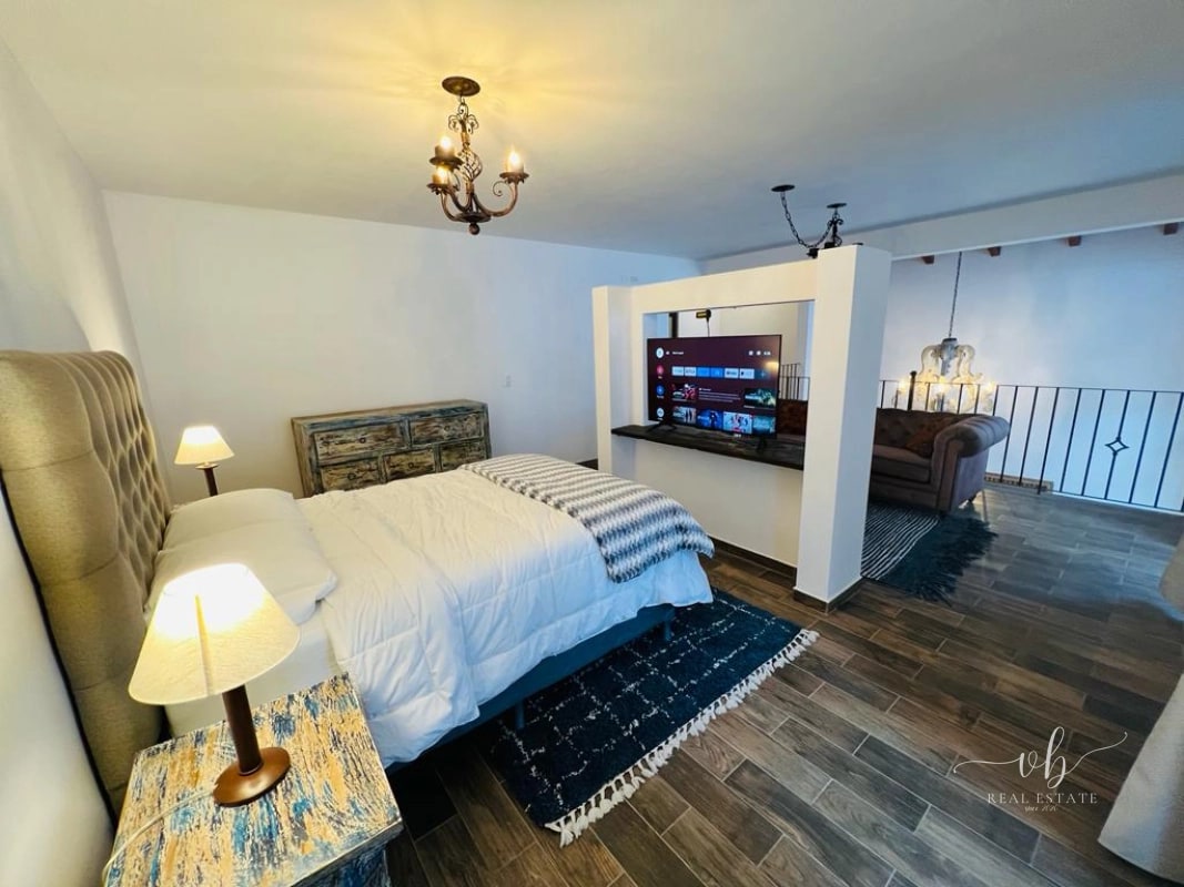 Casa en venta(amueblada) - Casco del Cerro - Antigua Guatemala - 2