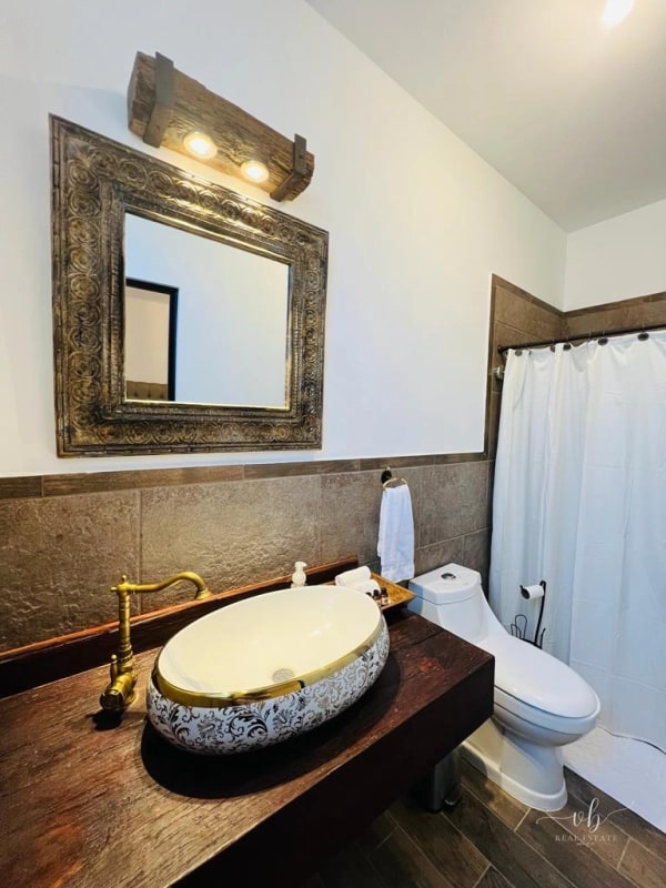Casa en venta(amueblada) - Casco del Cerro - Antigua Guatemala - 1