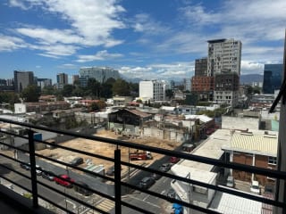 Apartamento Semi-Amueblado  en Venta Zona 10 codigo.DA36120 — Apartamento en Venta en Zona 10, Guatemala, Ciudad — miniatura 5 de 17