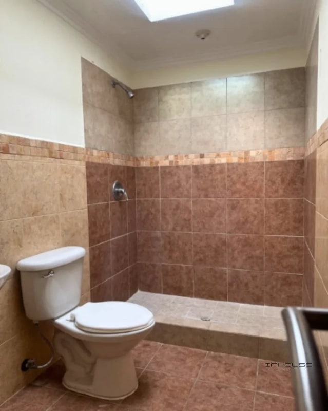 CASA EN VENTA EN SAN JOSE PINULA DENTRO DE CONDOMINIO (copia) — Casa en Venta en San José Pinula, Carretera a El Salvador, Guatemala, Ciudad — foto 3 de 13