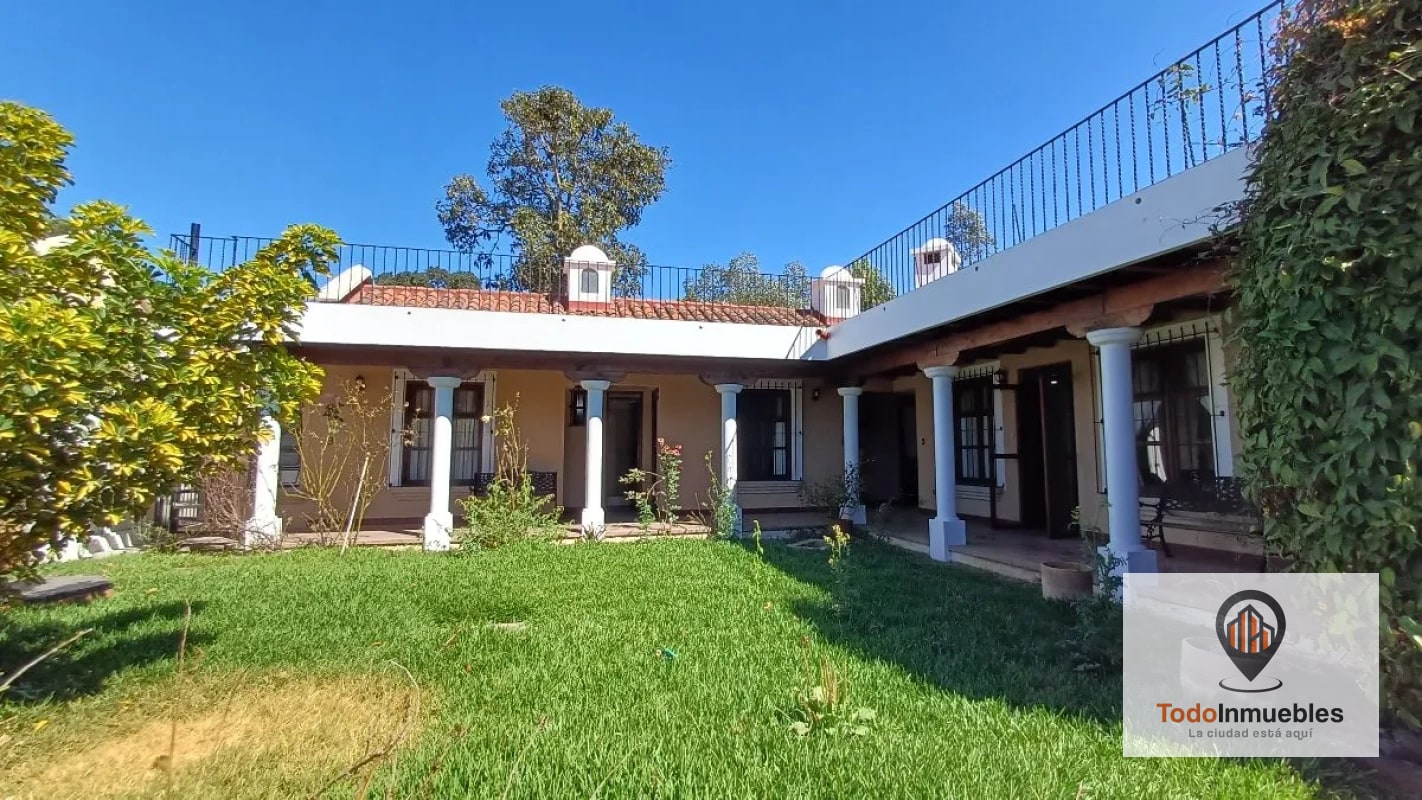 Casa Amueblada en Renta en Antigua Guatemala - 1