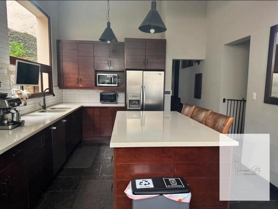 Hermosa casa en venta Montebello 2, Km 10.5 CAES - 3