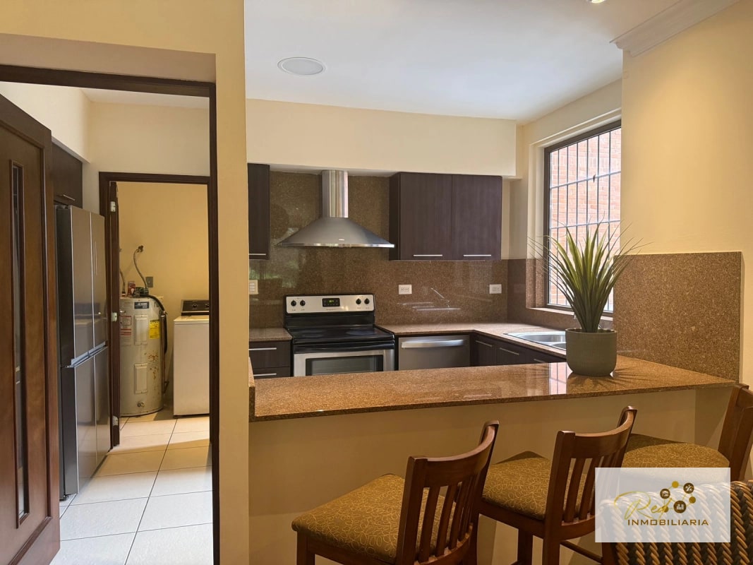 🏡 APARTAMENTO DE LUJO EN VENTA,EN PLENUM ZONA 14 - 11