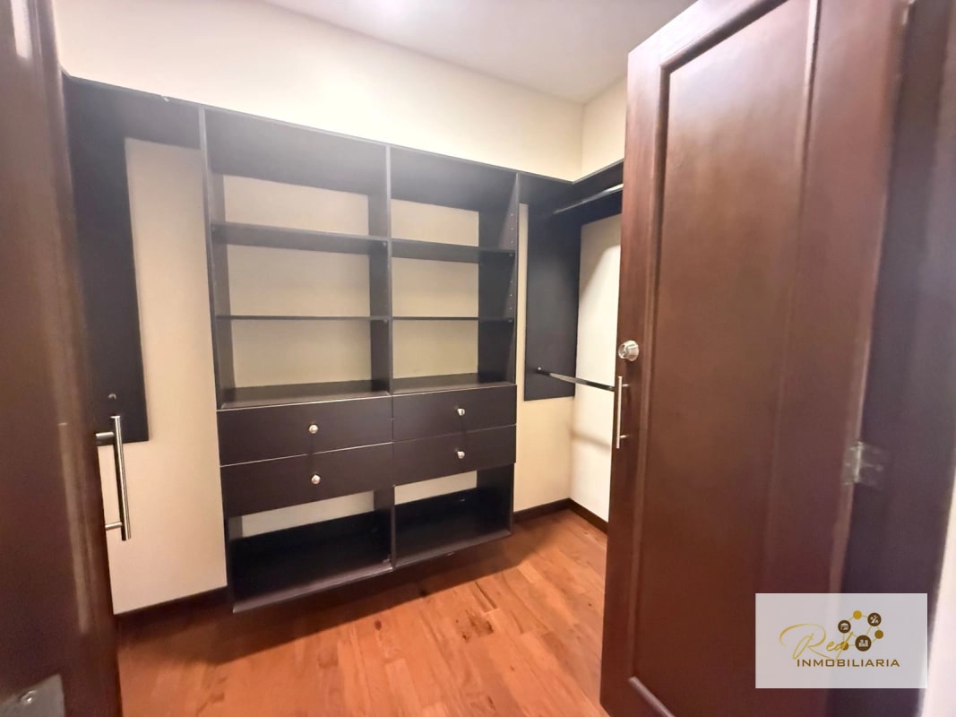 🏡 APARTAMENTO DE LUJO EN VENTA,EN PLENUM ZONA 14 - 3