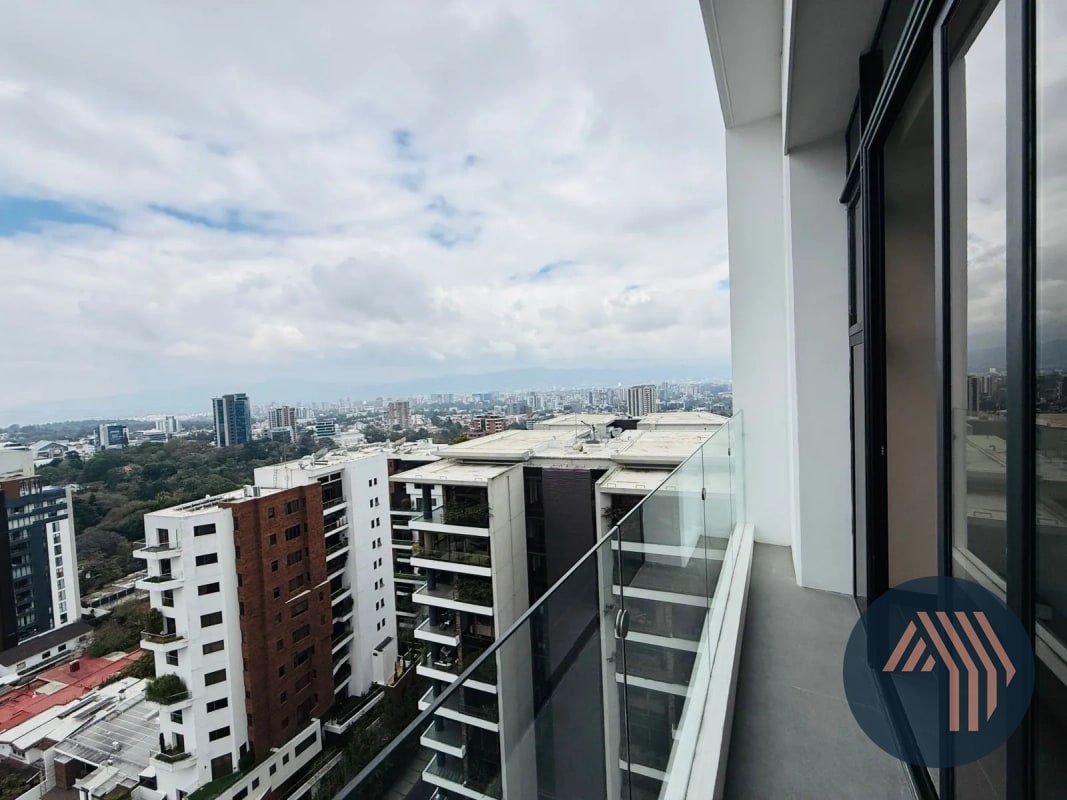 VENTA DE APARTAMENTO PARA ESTRENAR - ARLES ZONA 15 - 11