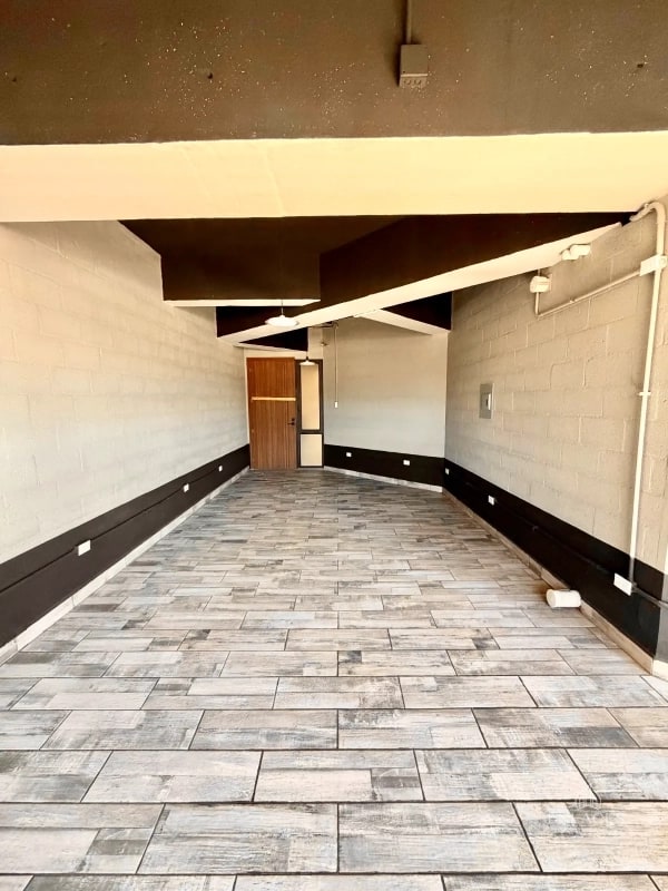 Zona 4 • Oficina en Renta • Edificio Séptimo • 42 M² - 5