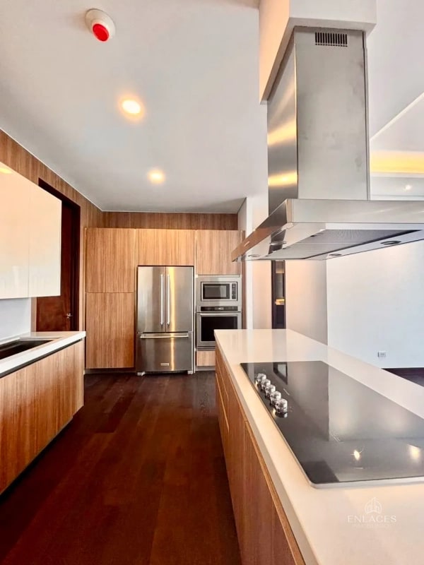 Zona 14 • Apartamento en Renta/Venta • Edificio Echo - 11