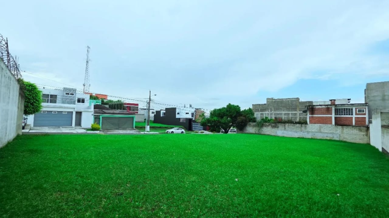 Terreno Grande en Venta en Hacienda Real Zona 16 — Terreno en Venta en Zona 16, Guatemala, Ciudad — foto 6 de 10