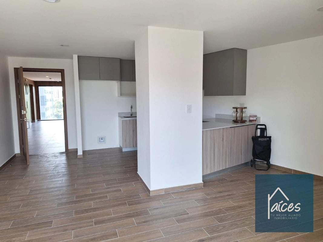 APARTAMENTO EN VENTA ZONA 14 (*20) - 14