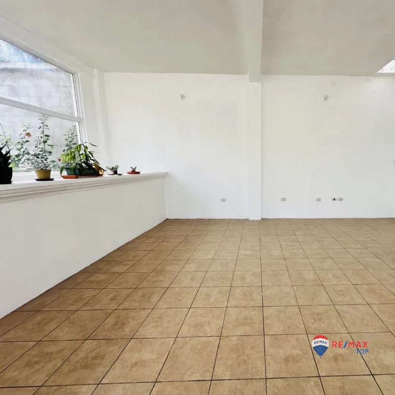 ZONA 1, CASA EN VENTA O RENTA IDEAL PARA COMERCIAL O RESIDENCIAL - 7