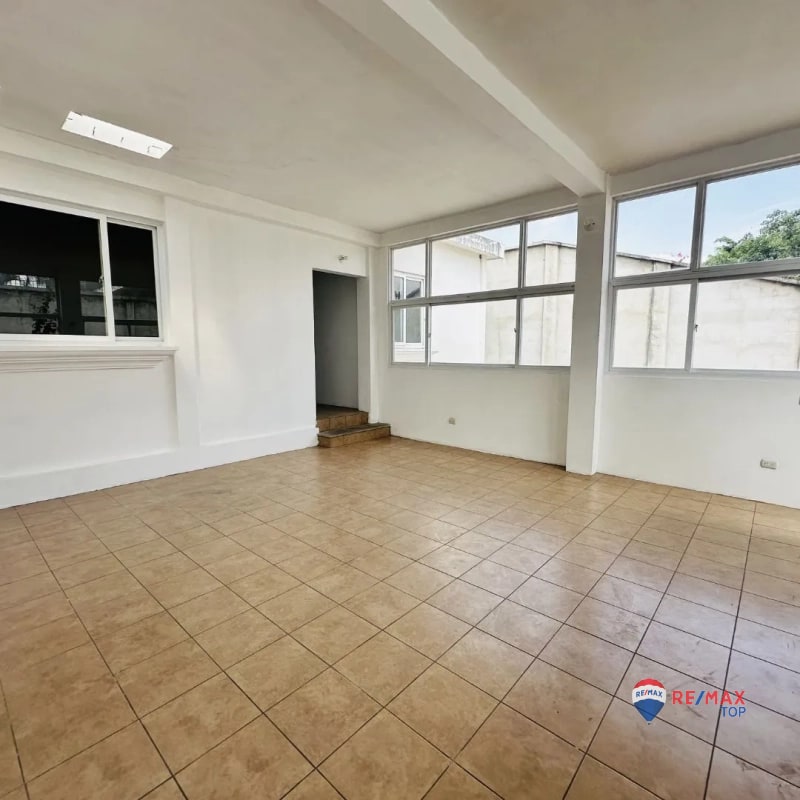 ZONA 1, CASA EN VENTA O RENTA  IDEAL PARA COMERCIAL O RESIDENCIAL - 5