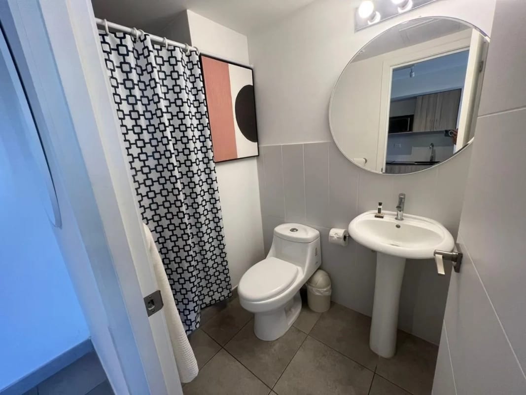 Renta-Venta apartamento Modra Zona 4 — Apartamento en Alquiler en Modra, Zona 4, Guatemala, Ciudad — foto 5 de 7