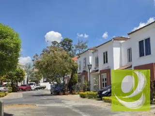 Casa en Venta en Hacienda de Las Flores — Casa en Venta en Villa Nueva, Guatemala, Ciudad — miniatura 11 de 13