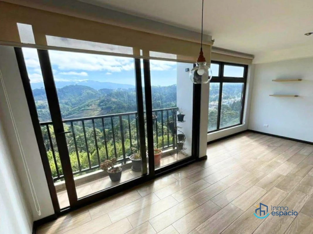 Apartamento en alquiler en Edificio Nagano, Zona 16 - 15