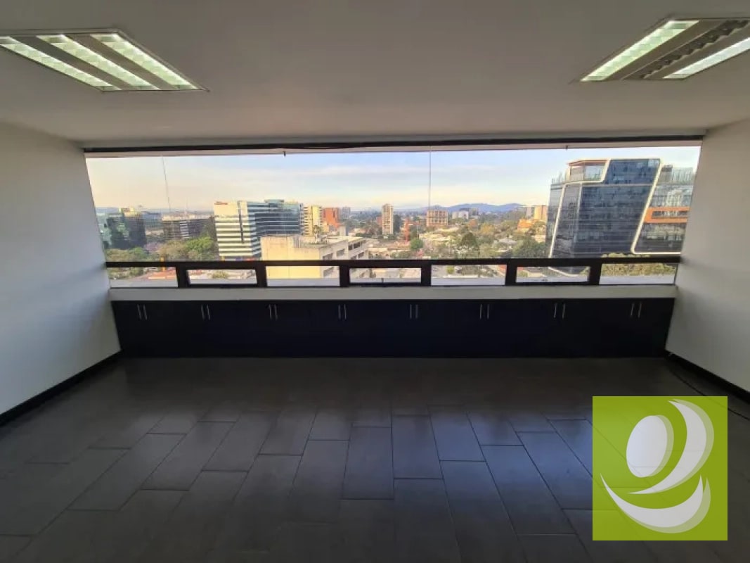 Oficina en Renta Edificio Géminis 10 - 7