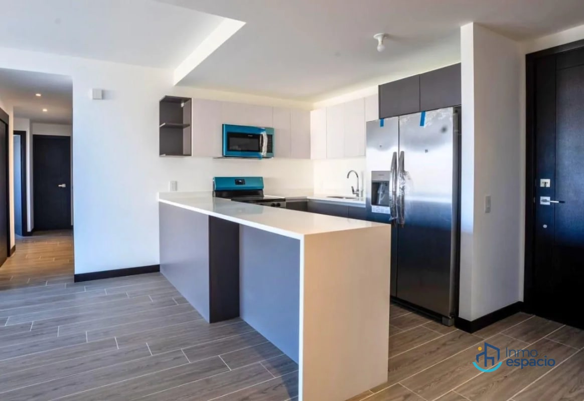Apartamento en alquiler en Edificio Alena, Zona 15 VH II - 15