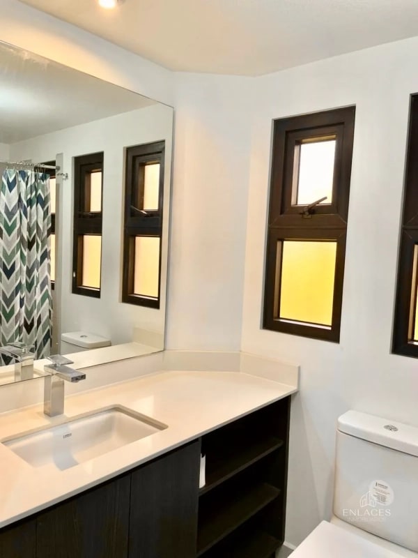 Zona 4 Mixco • Casa en Renta • Condado El Naranjo, Mérida - 14