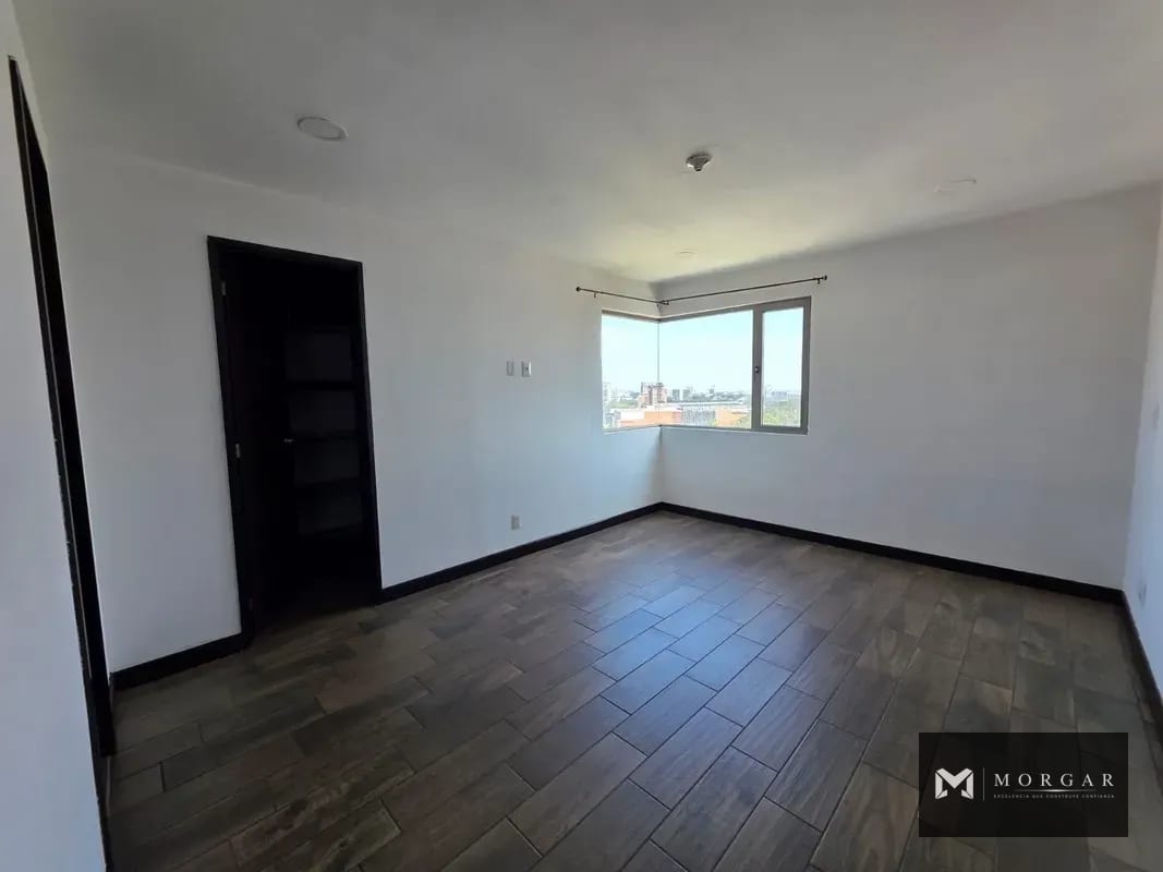 Apartamento en renta zona 10 — Apartamento en Alquiler en Verona, Zona 10, Guatemala, Ciudad — foto 10 de 16