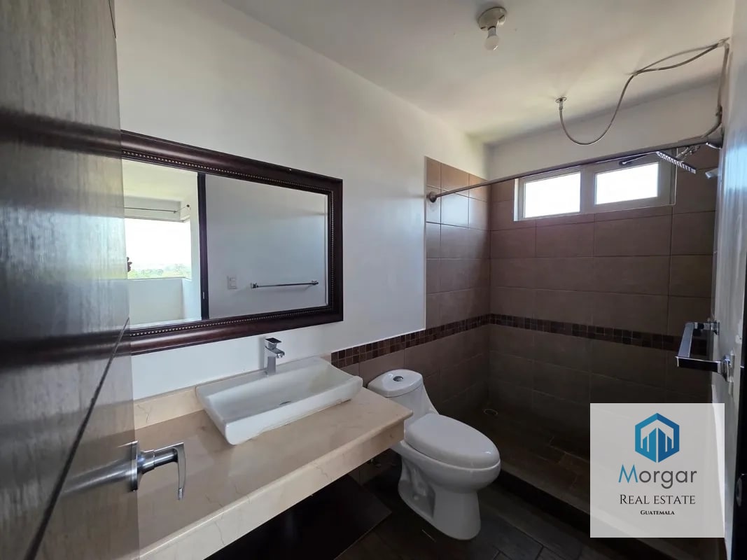 Apartamento en renta zona 10 - 6