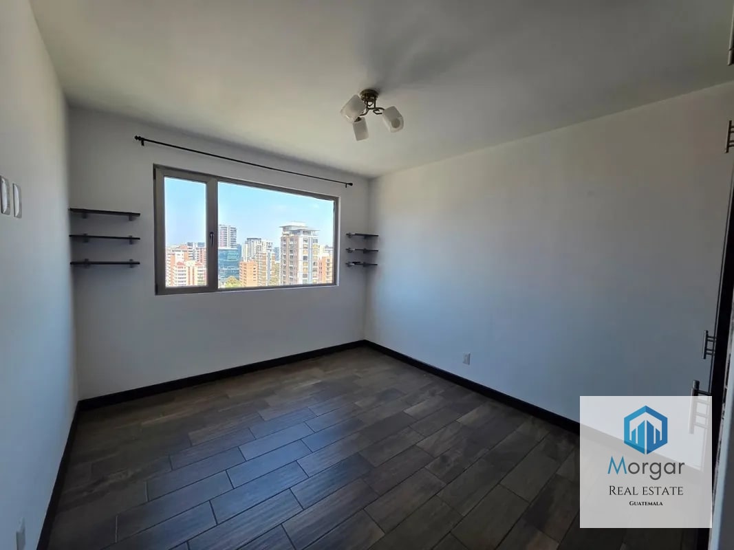 Apartamento en renta zona 10 - 4