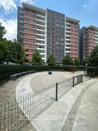 Apartamento en renta zona 14 edificio Segheria de 3 habitaciones + 3 parqueos — Apartamento en Alquiler en Segheria, Zona 14, Guatemala, Ciudad — miniatura 7 de 14