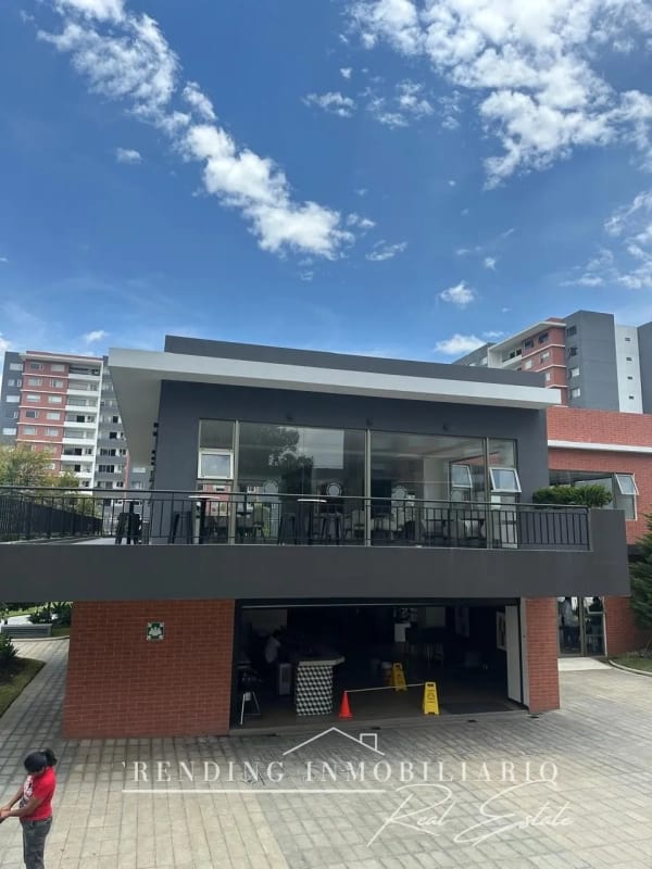 Apartamento en renta zona 14 edificio Segheria de 3 habitaciones + 3 parqueos — Apartamento en Alquiler en Segheria, Zona 14, Guatemala, Ciudad — foto 6 de 14