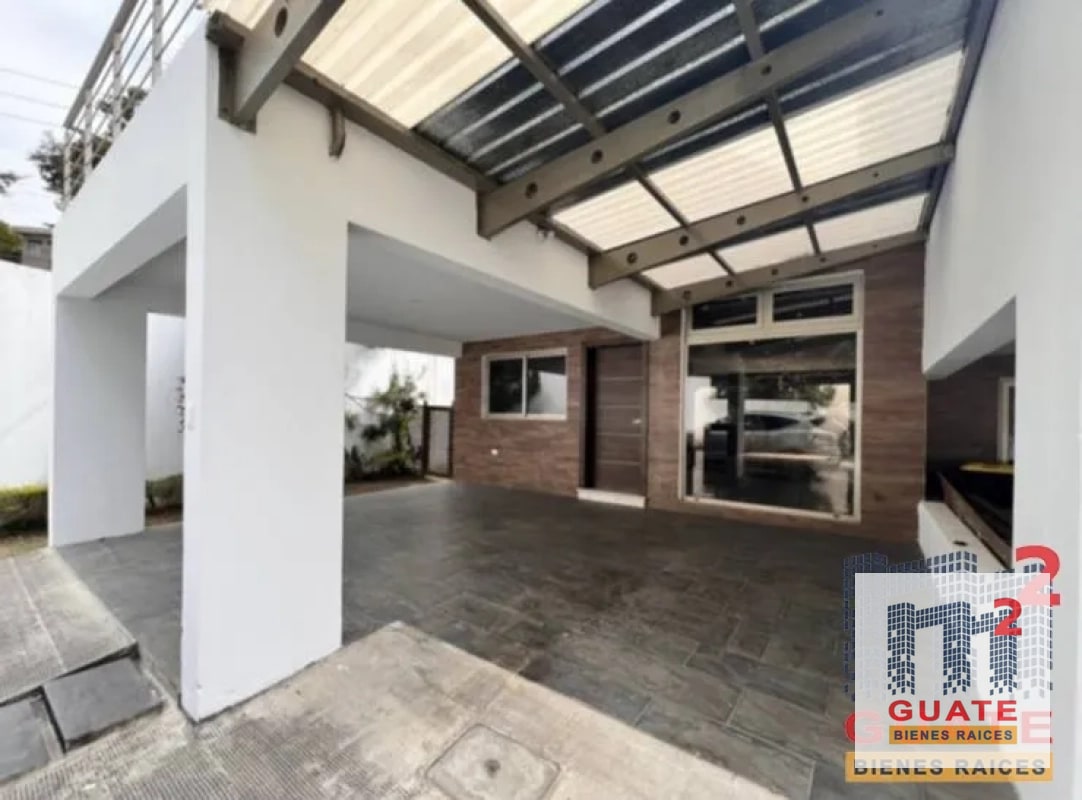 Casa en condominio en Renta, Zona 16 - 12