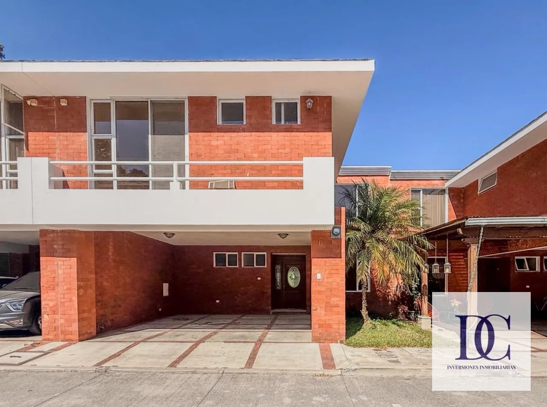📍 CASA EN VENTA – CAÑADAS DE ELGIN | ZONA 13 - 17