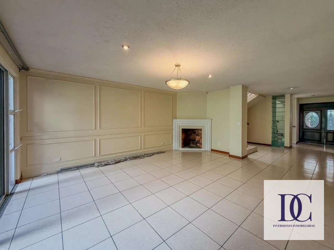 📍 CASA EN VENTA – CAÑADAS DE ELGIN | ZONA 13 - 15