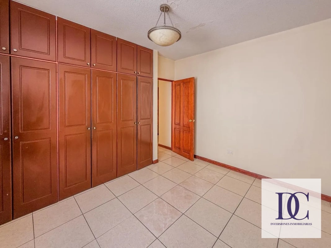 📍 CASA EN VENTA – CAÑADAS DE ELGIN | ZONA 13 - 6