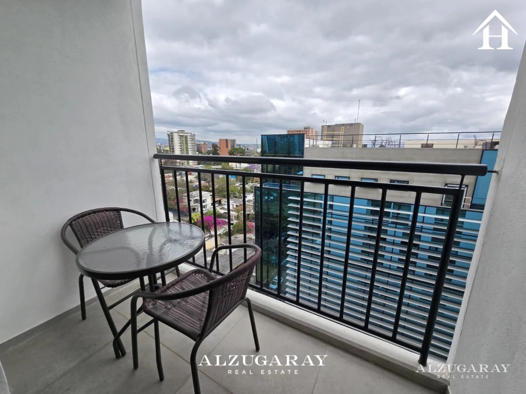 APTO. AMUEBLADO C/ BALCÓN - 2 HAB. / EDIFICIO EN ZONA 10 — Apartamento en Alquiler en Zona 10, Guatemala, Ciudad — foto 7 de 10