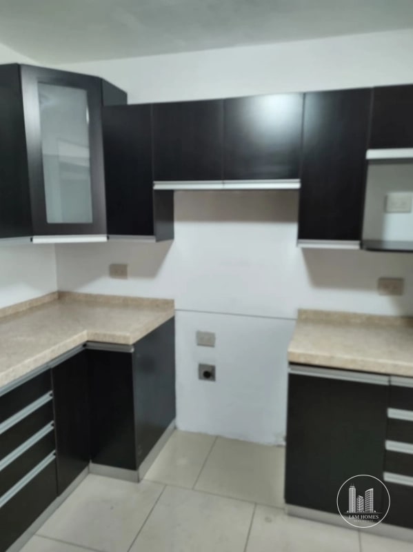 Casa en renta - Zona 15 VH3 - 5