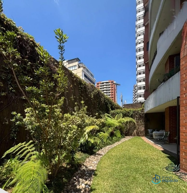 Apartamento en venta o alquiler en Edificio Plenum, 5ta Avenida Zona 14 - 16