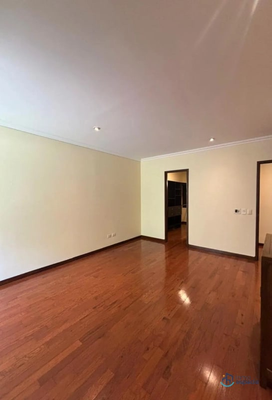 Apartamento en venta o alquiler en Edificio Plenum, 5ta Avenida Zona 14 - 7