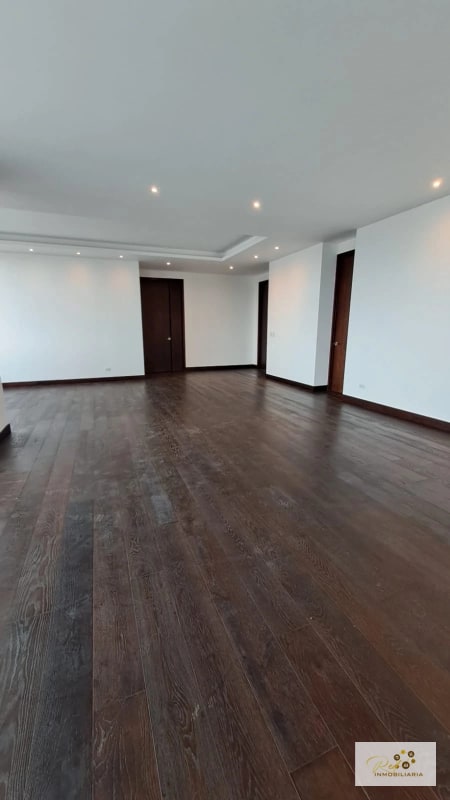 APARTAMENTO DE LUJO EN VENTA  📍 Edificio Echo – Zona 14 - 7