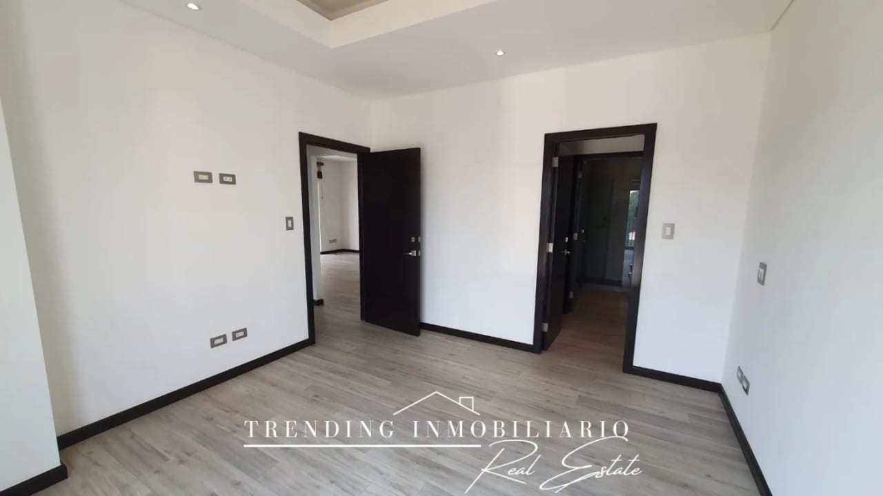 Apartamento en renta zona 16 edificio Lirios de Cayalá de 2 habitaciones + 2 parqueos — Apartamento en Alquiler en Lirios de Cayalá I, Zona 16, Guatemala, Ciudad — foto 6 de 10