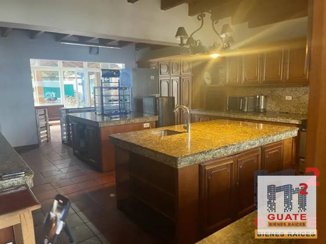 Casa fuera de condominio en Venta, Carretera a El Salvador - 2