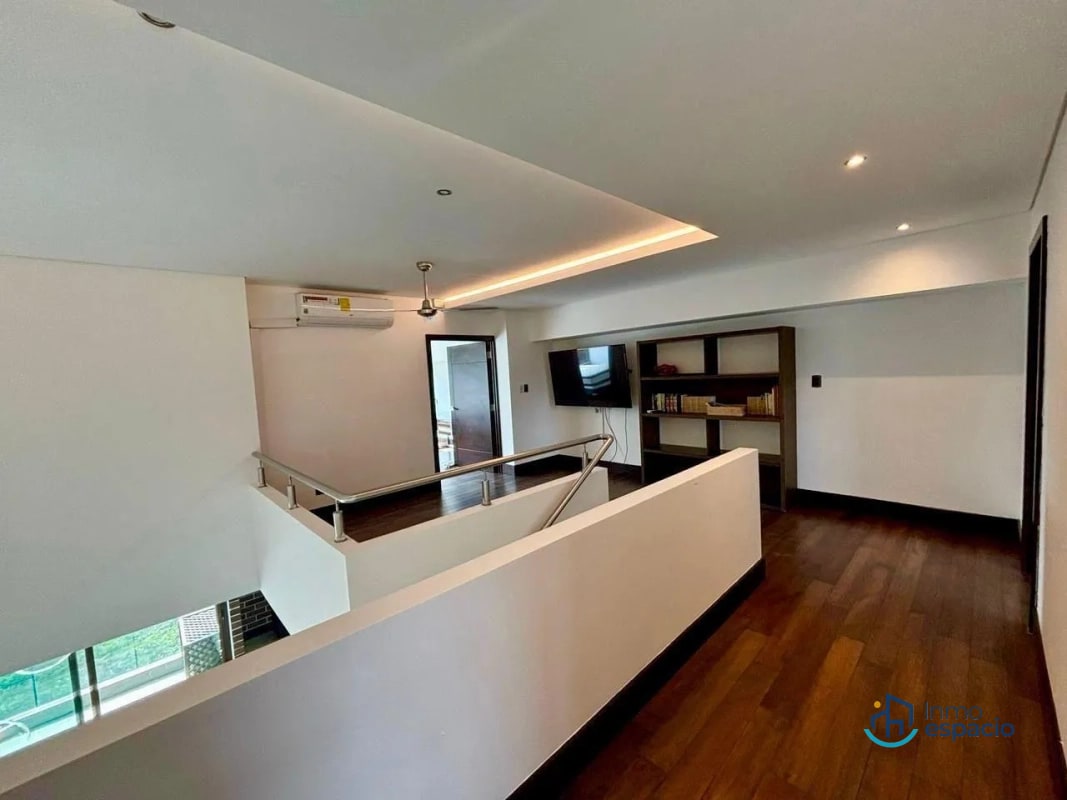Loft exclusivo en venta o alquiler – VIÚ Cayalá, Zona 16 - 16