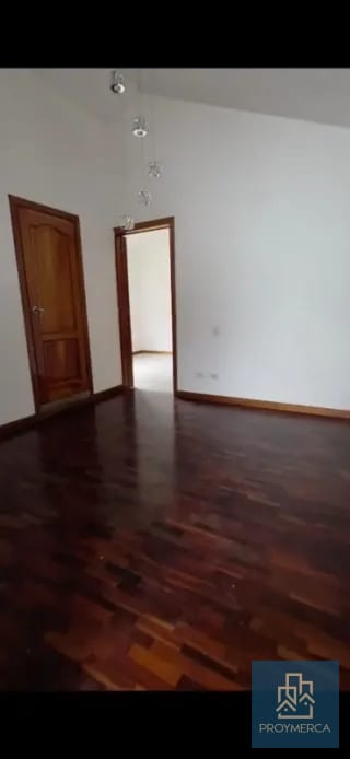 Casa amplia en alquiler, La Montaña, Zona 16 — Casa en Alquiler en La Montaña, Zona 16, Guatemala, Ciudad — miniatura 8 de 13