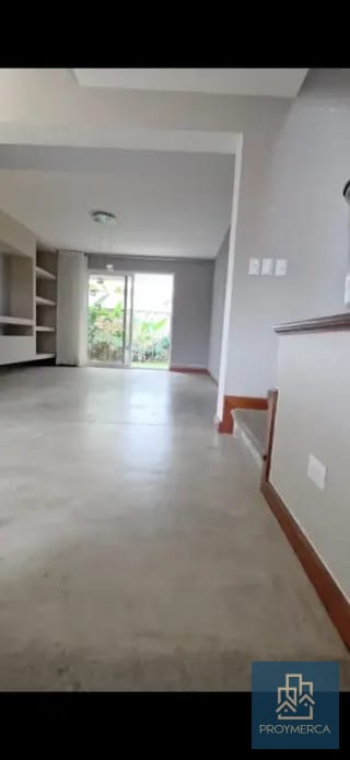 Casa amplia en alquiler, La Montaña, Zona 16 — Casa en Alquiler en La Montaña, Zona 16, Guatemala, Ciudad — miniatura 2 de 13