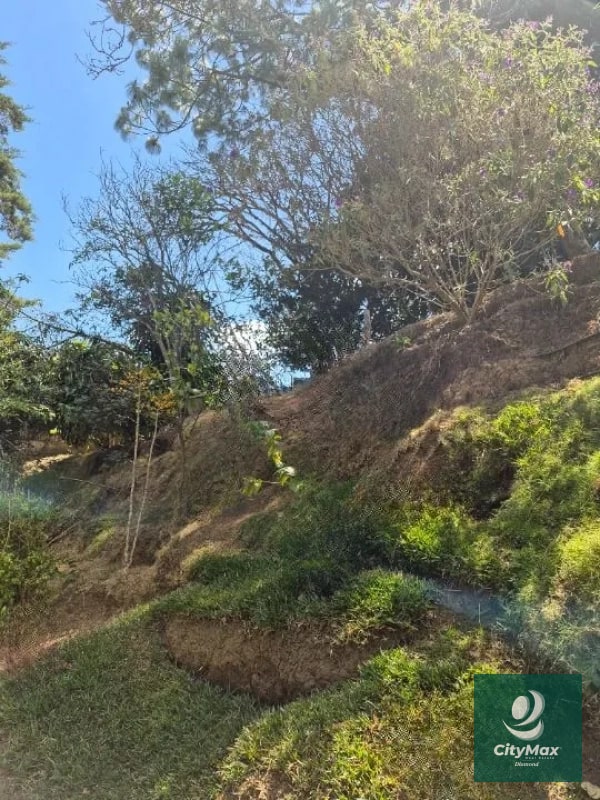Terreno en venta en Condominio zona 16 - 1