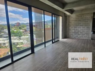 Tu oficina en zona 15, oportunidad en Gaura — Oficina en Alquiler en Gaura, Zona 15, Guatemala, Ciudad — miniatura 1 de 5