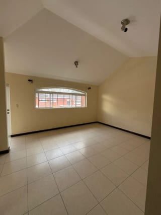 CASA EN VENTA EN KM 19.9 A SAN JOSE PINULA CONDOMINIO LOS MANANTIALES — Casa en Venta en Los Manantiales, Carretera a El Salvador, Guatemala, Ciudad — miniatura 12 de 17