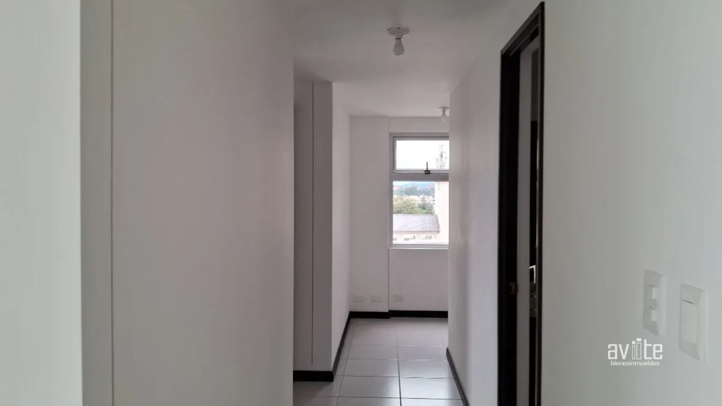 CONDADO NARANJO. Serena. apartamento de 3 habitaciones Q1,400,000 - 9