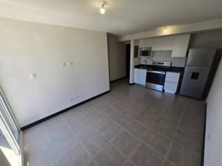 Apartamento en Alquiler | Edificio Esenta | Zona 12 | 2 habitaciones · Cerca de la USAC — Apartamento en Alquiler en Esenta, Zona 12, Guatemala, Ciudad — miniatura 7 de 11