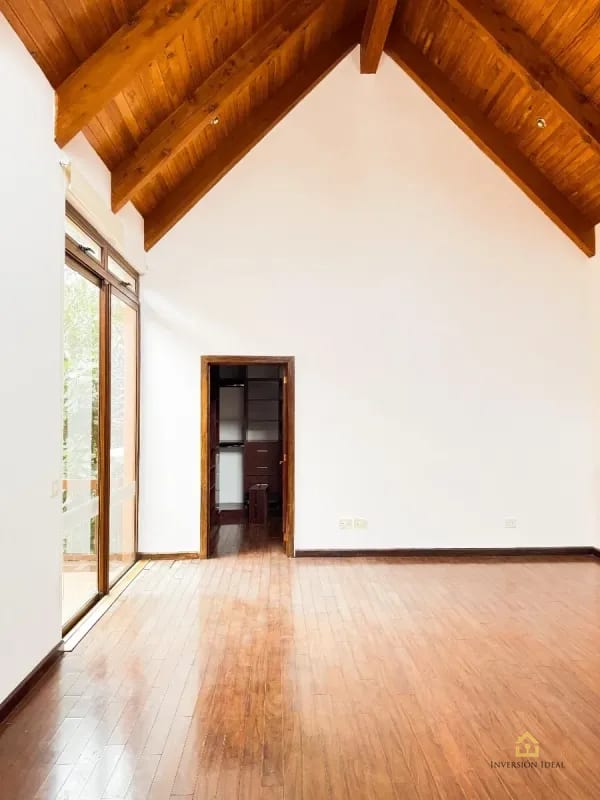 Amplia Casa En Venta $725K Cond. Puerta Grande, Carr.a El Salvador 4 Hab.+Línea Blanca — Casa en Venta en Puerta Grande, Carretera a El Salvador, Guatemala, Ciudad — foto 12 de 14