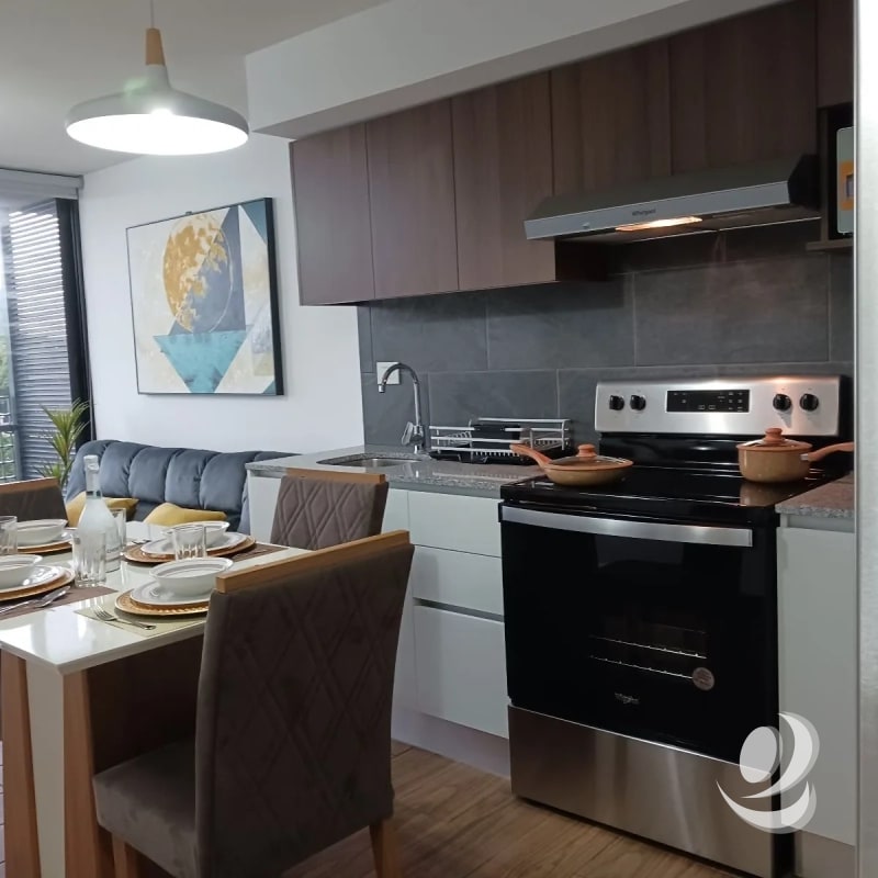 Apartamento Amueblado y Equipado en Renta Zona 14 - 5