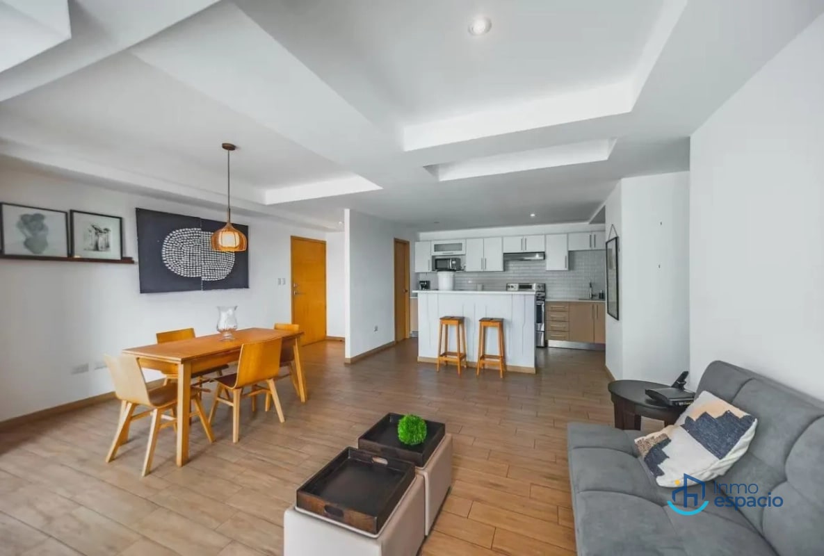 Apartamento amueblado en venta – Edificio CityHaus, Zona 10 - 17