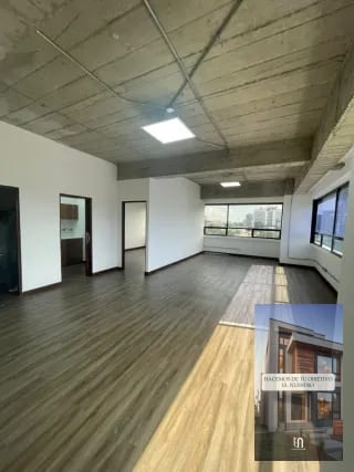 OFICINA EN ALQUILER EN CENTRO EMPRESARIAL ZONA 10 — Oficina en Alquiler en Centro Empresarial, Zona 10, Guatemala, Ciudad — miniatura 7 de 7