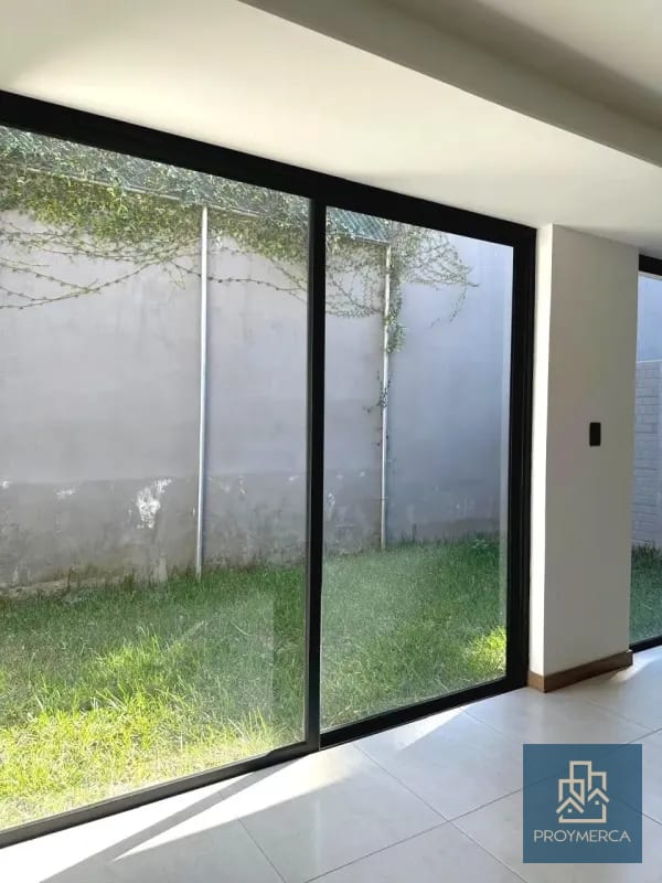 Casa en alquiler, Condominio Danté Kanajuyú, Zona 16 — Casa en Alquiler en Zona 16, Guatemala, Ciudad — foto 12 de 16